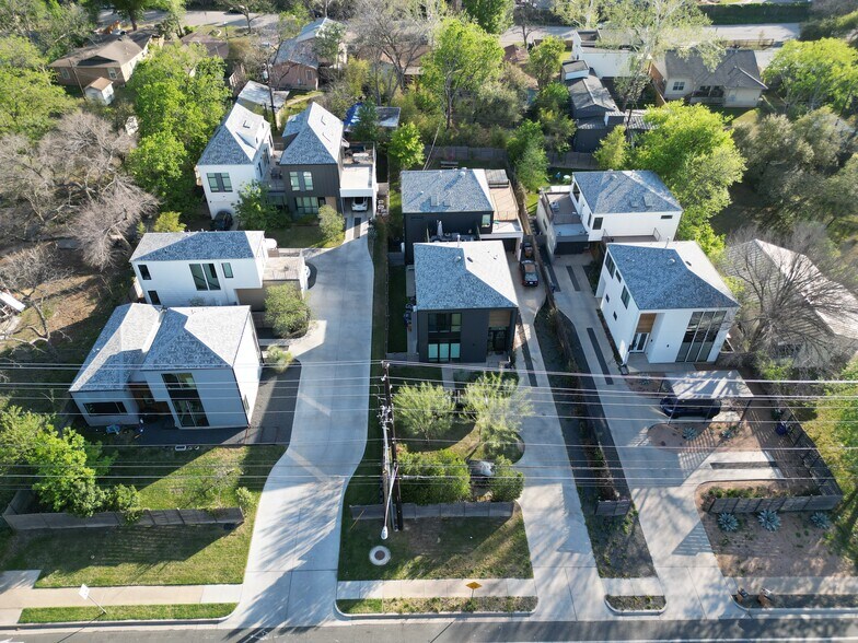 More Photos Of 205-209 Woodward St, Austin Land For Sale