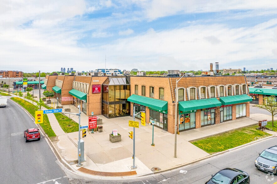 More Photos Of 3300 Midland Ave, Toronto Storefront Retail Office For Lease