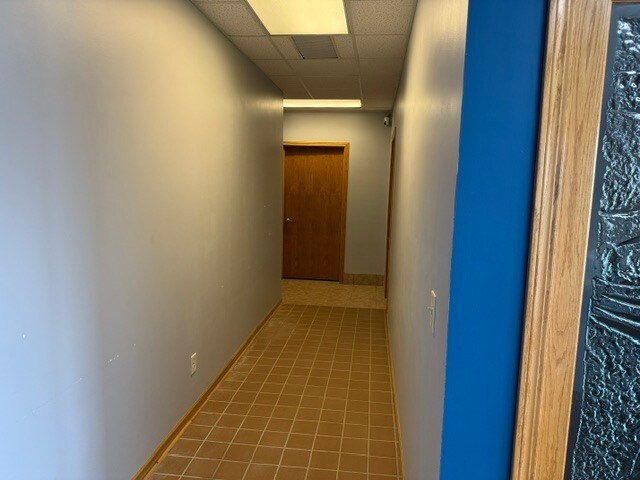 More Photos Of 134 26th St NW, Owatonna Office For Lease