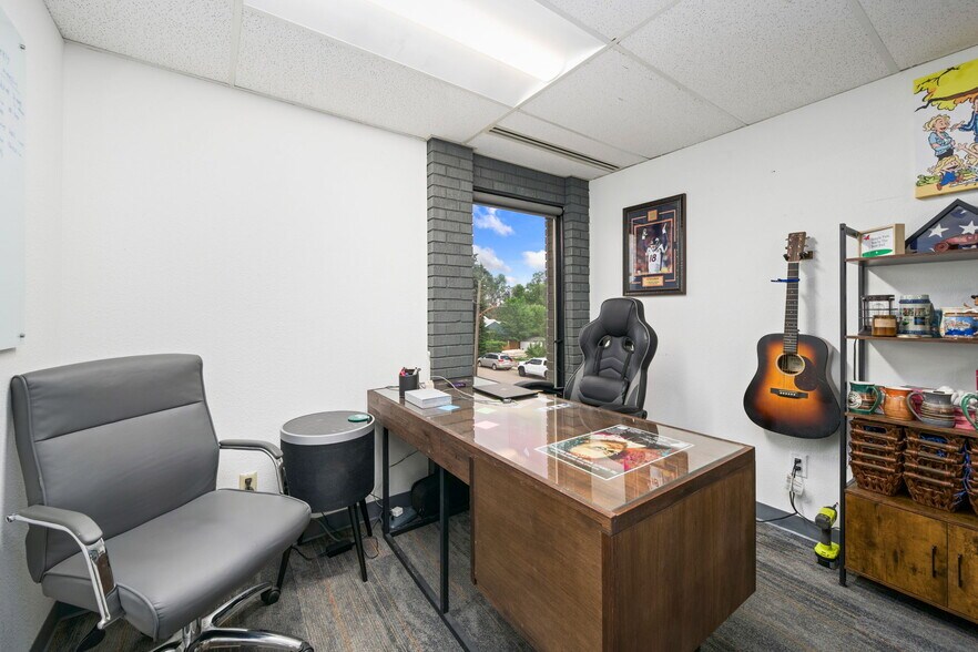 More Photos Of 504 W Eisenhower Blvd, Loveland Office For Sale