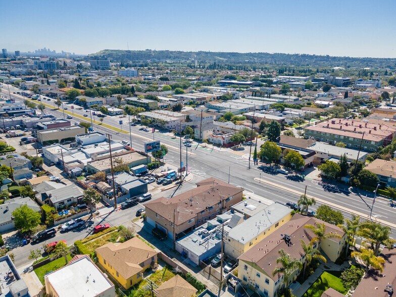 More Photos Of 11007 Venice Blvd, Los Angeles Storefront Retail Office For Sale