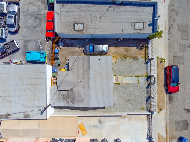 More Photos Of 4151 E Olympic Blvd, Los Angeles Auto Repair For Sale