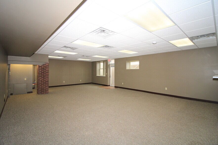 More Photos Of 11 S Main St S, Crosby Apartments For Sale