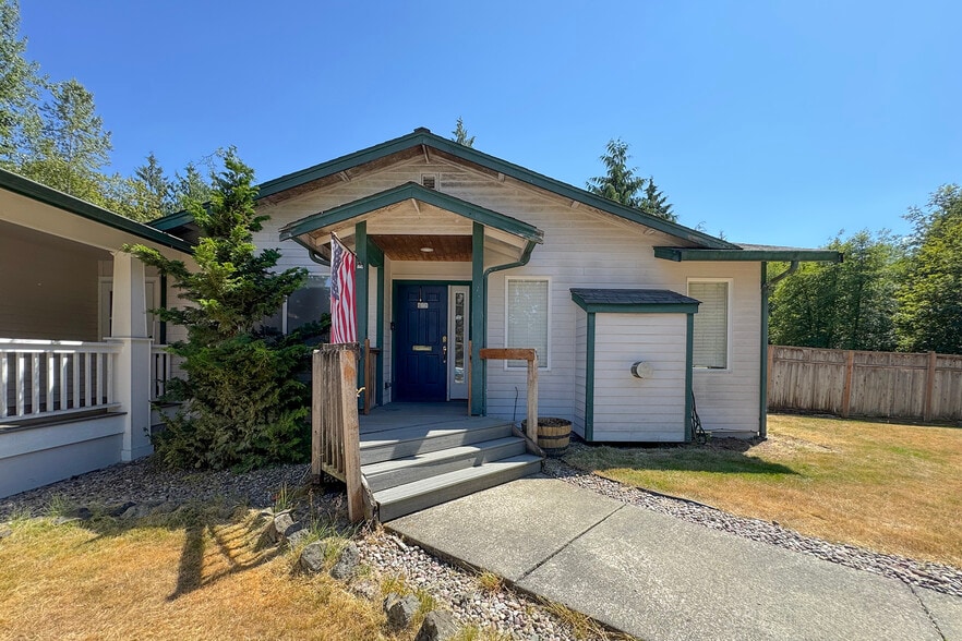 More Photos Of 202 Birdsong Ln, Port Angeles Healthcare For Sale
