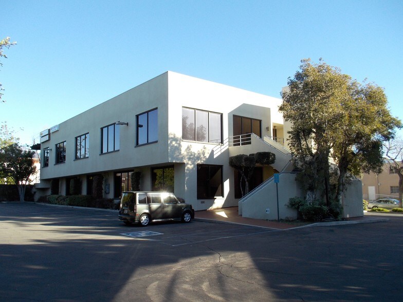 More Photos Of 2920 Huntington Dr, San Marino Medical For Lease