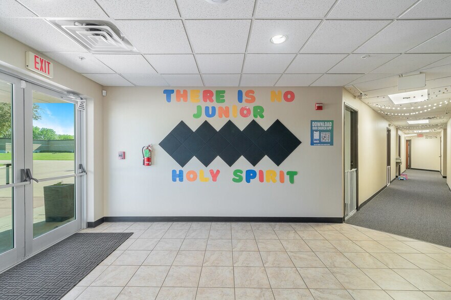 More Photos Of 5700 Mark Ln, Rowlett Religious Facility For Sale