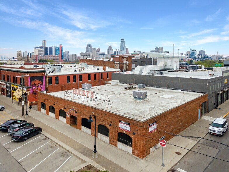 More Photos Of 2489 Russell St, Detroit Storefront For Sale