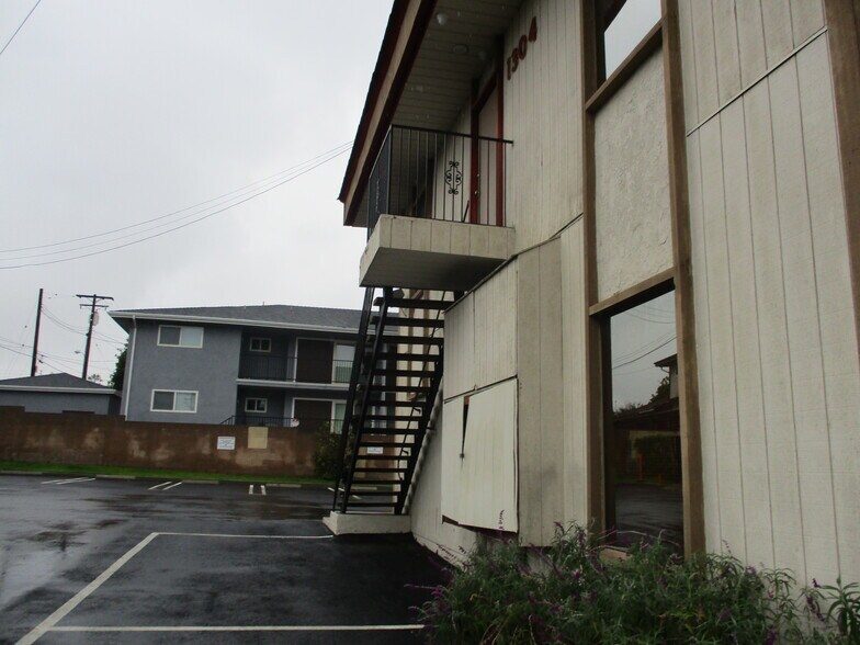 More Photos Of 1304 W Beverly Blvd, Montebello Office For Lease