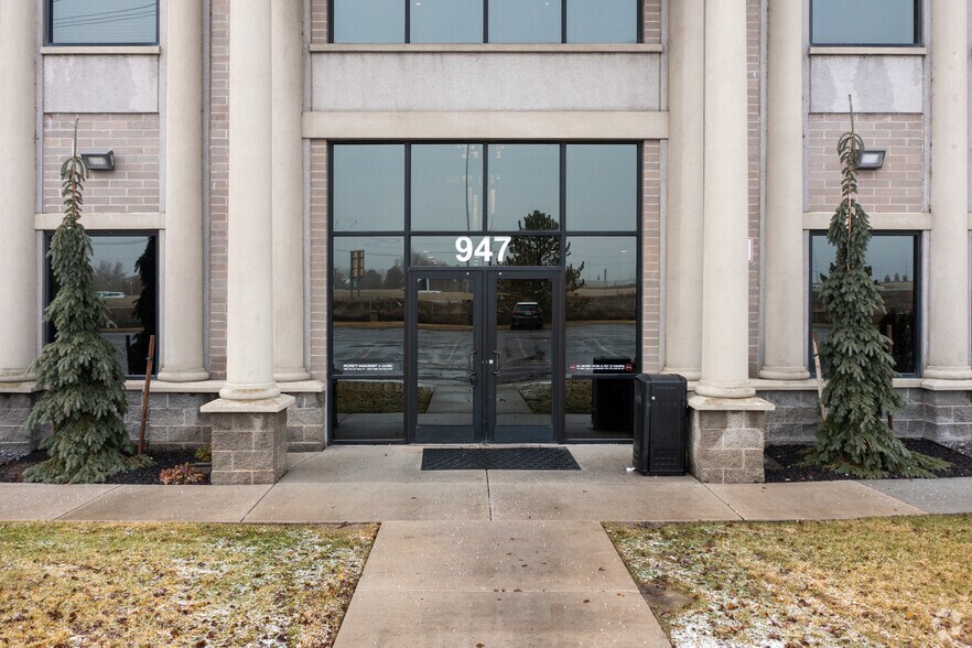 More Photos Of 947 S 500 E, American Fork Office For Lease