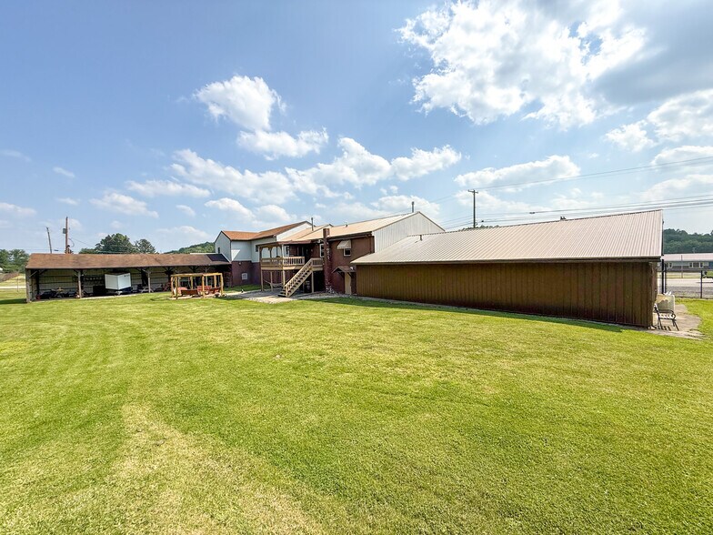 More Photos Of 13080 US 422, Kittanning Storefront Retail Residential For Sale