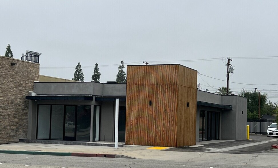 Primary Photo Of 1417-1423 N Garey Ave, Pomona Storefront Retail Office For Lease