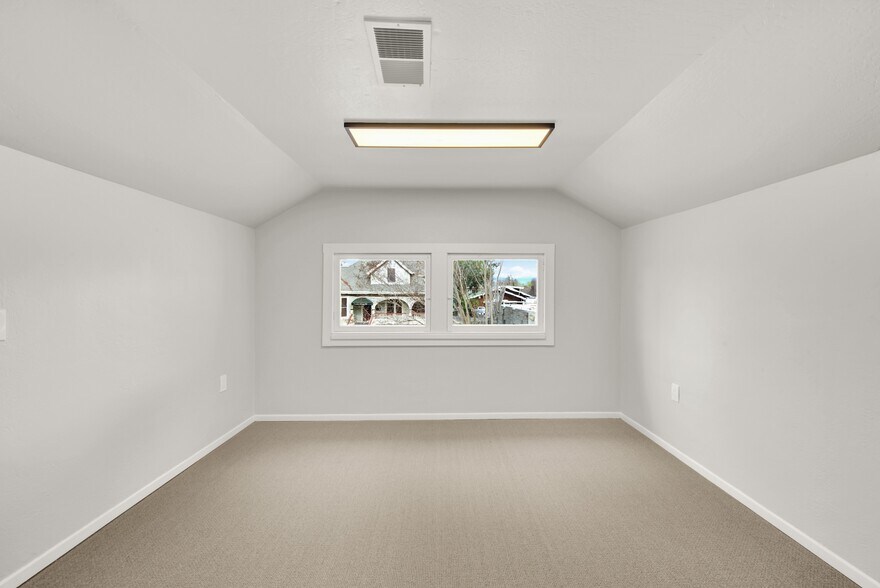 More Photos Of 1763 2nd St, Napa Office Residential For Sale