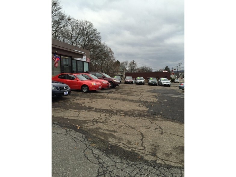 More Photos Of 223-225 Main St, Binghamton Auto Dealership For Sale