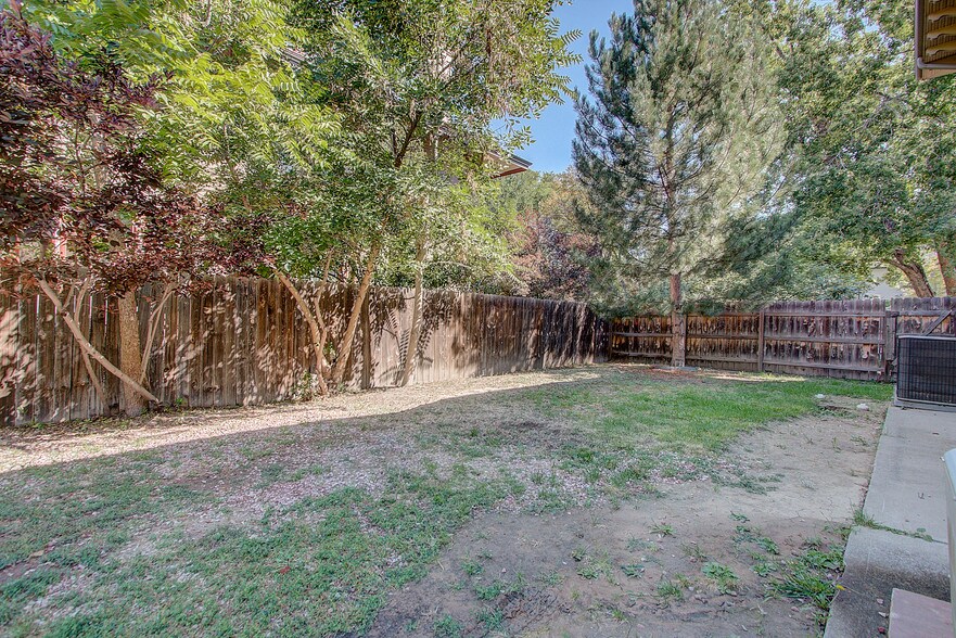 More Photos Of 1601 Vine St, Denver Office For Sale