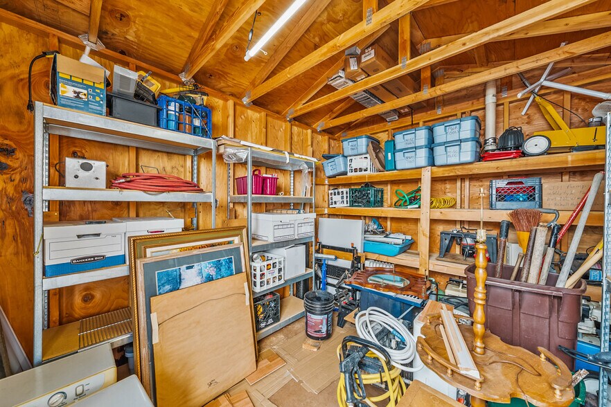 More Photos Of 542 Pacific Ave, Brookings Multifamily For Sale