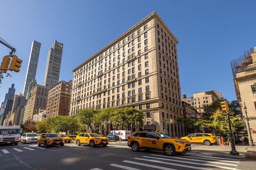 Primary Photo Of 580 Park Ave, New York Apartments For Sale