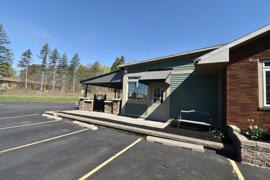 More Photos Of 1021 Rt-146, Clifton Park Restaurant For Sale