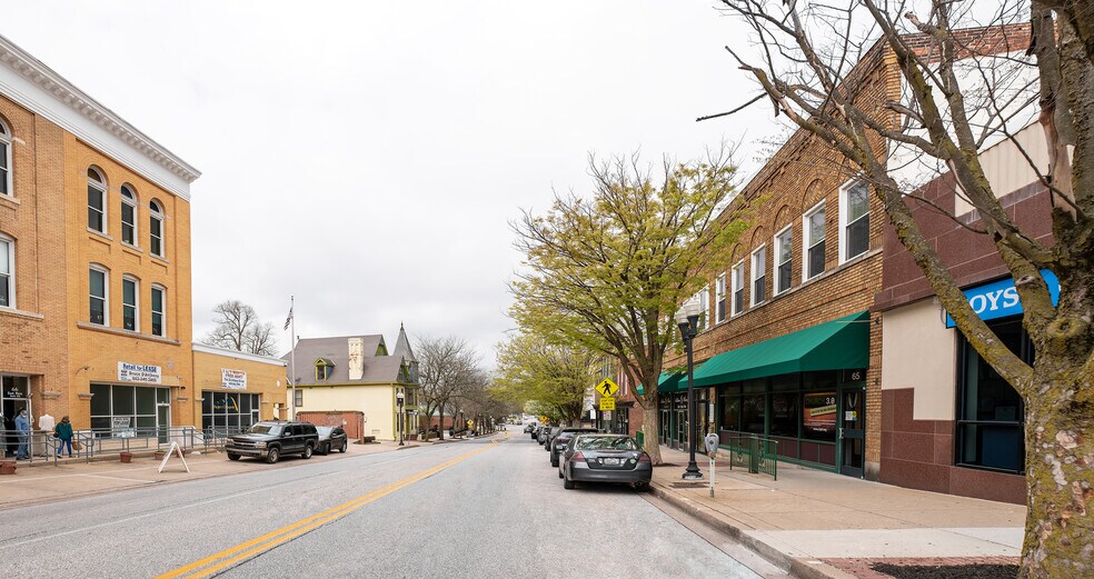 More Photos Of 61-65 E Main St, Westminster Office For Lease