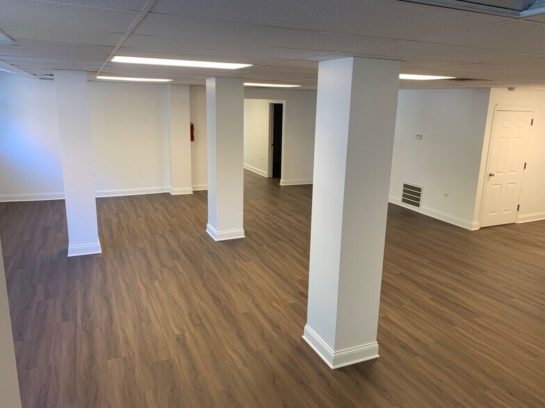 More Photos Of 5200-5206 S Harper Ave, Chicago Apartments For Lease