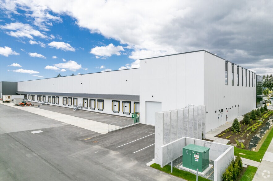 More Photos Of 2965 188 St, Surrey Distribution For Lease