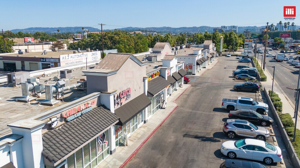 More Photos Of 21355 Sherman Way, Canoga Park Storefront For Lease