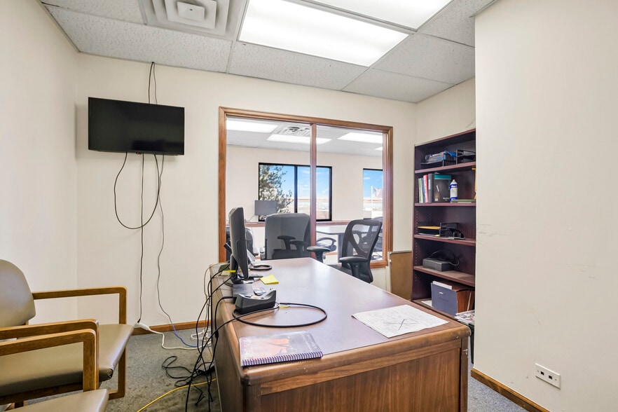 More Photos Of 1770 E 69th Ave, Denver Warehouse For Lease