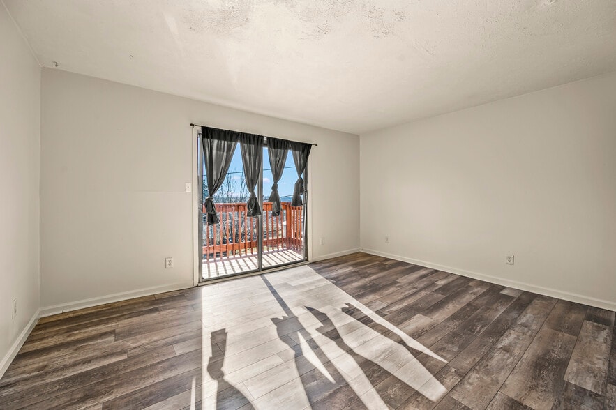 More Photos Of 81 Terry Ct, Collinsville Multifamily For Sale