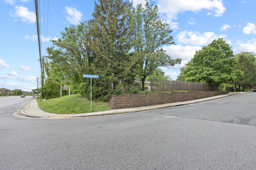 More Photos Of 3904 E Joppa Rd, Nottingham Flex For Sale