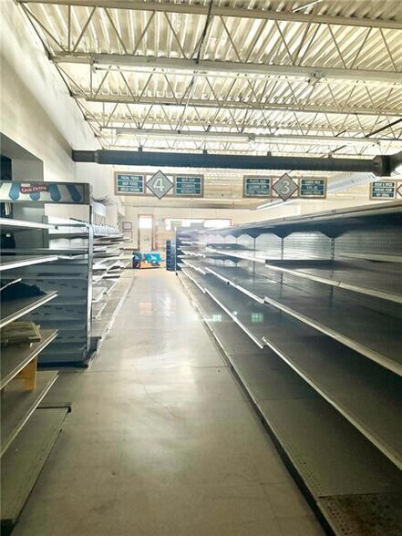 More Photos Of 109 E Saltwork St, Elderton Supermarket For Sale