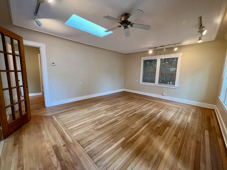 More Photos Of 2745 Porter St, Soquel Medical For Sale