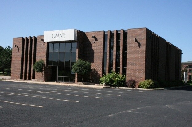 Primary Photo Of 1652 Greenview Dr SW, Rochester Office For Lease