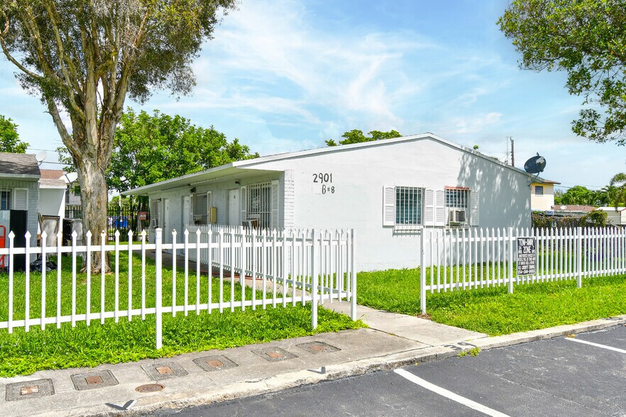 More Photos Of 2901 NW 18th St, Fort Lauderdale Apartments For Sale