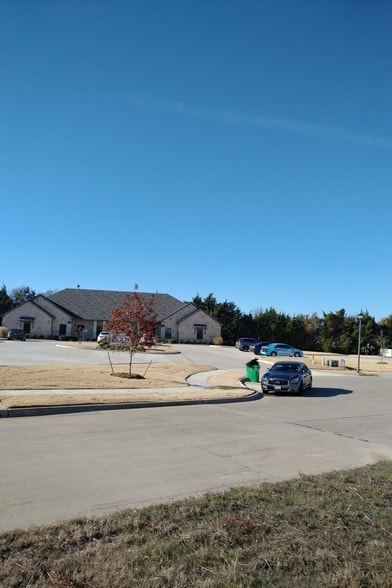 More Photos Of 50 Noble Ct, Heath Land For Sale
