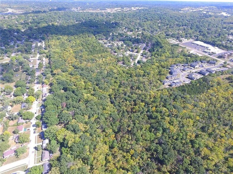 More Photos Of 10806 Grandview Rd, Kansas City Land For Sale
