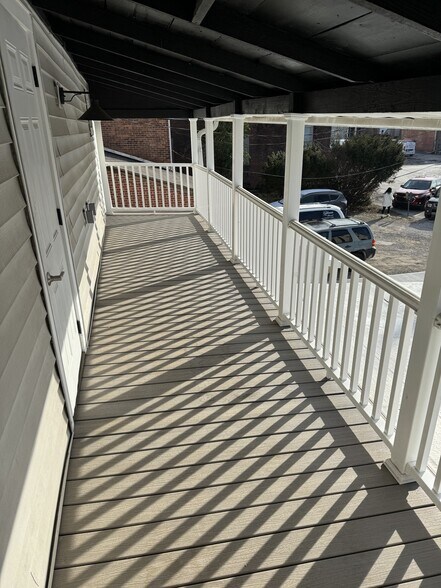 More Photos Of 25 W Winter St, Delaware Office For Lease
