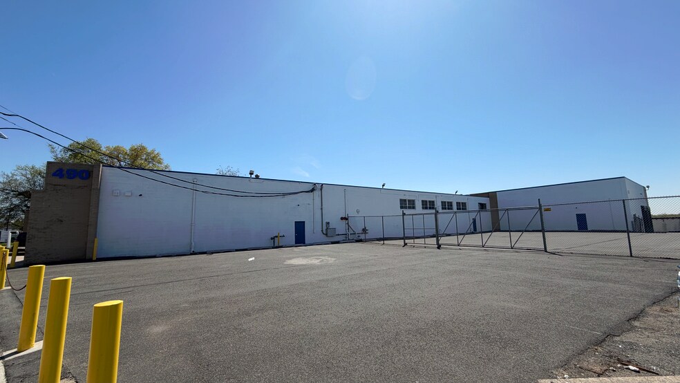 More Photos Of 490-492 Hillside Ave, Hillside Warehouse For Lease