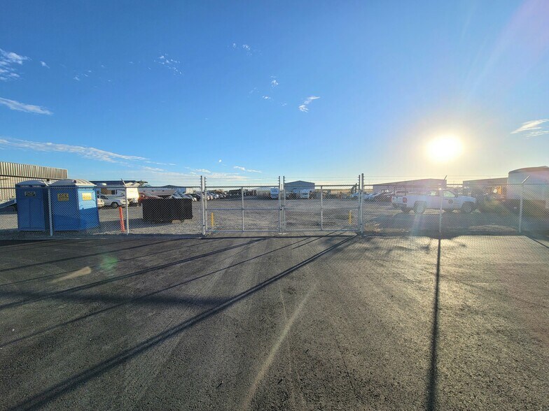 More Photos Of 2517 Logan St, Richland Service For Sale