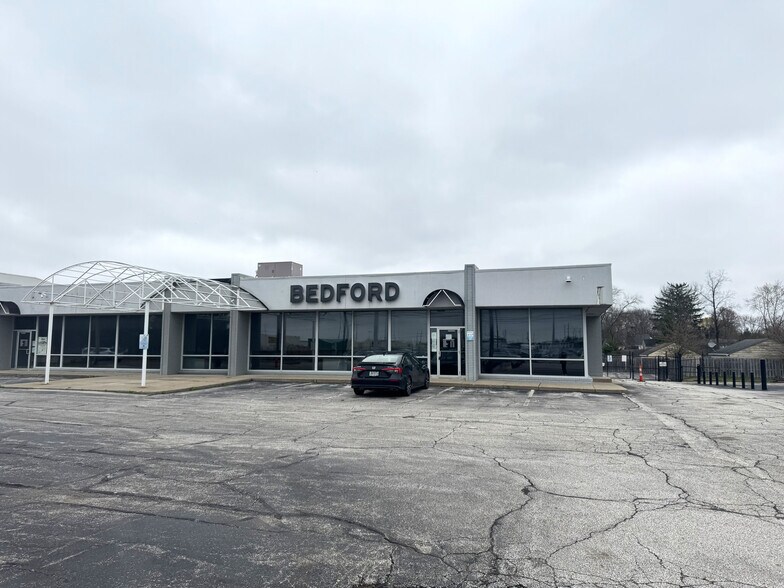 More Photos Of 11 Broadway Ave, Bedford Auto Dealership For Sale