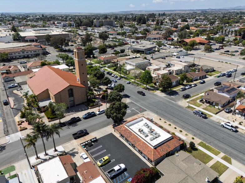 More Photos Of 504 E Church St, Santa Maria Office For Sale