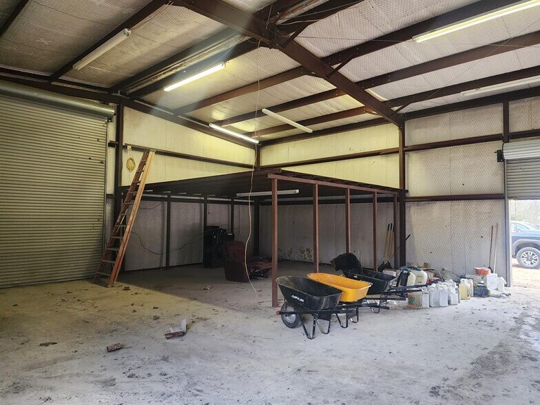 More Photos Of 19219 Hog Eye Rd, Manor Light Distribution For Lease