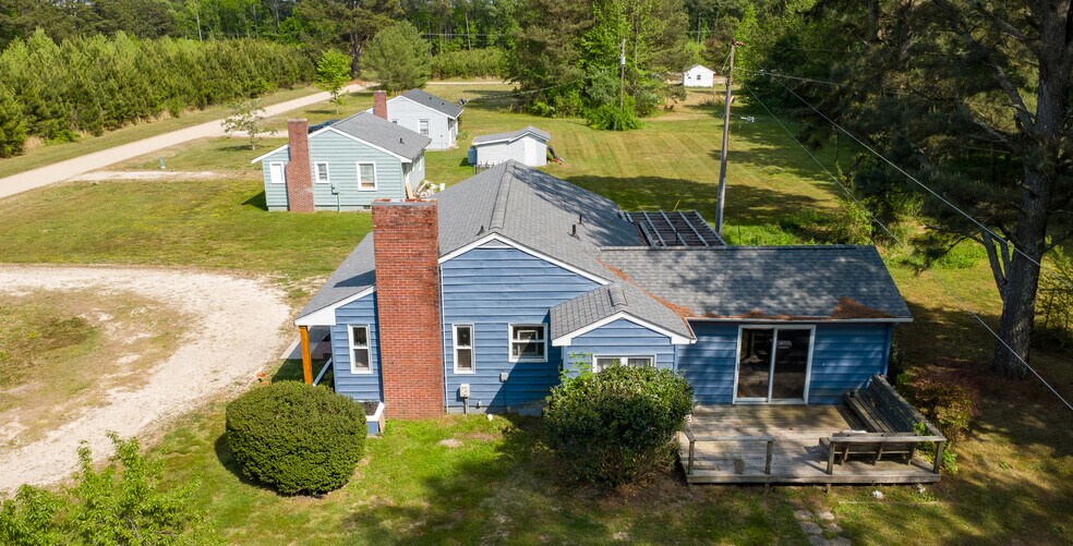 More Photos Of 172 Aldebaran Rd, Mathews Apartments For Sale