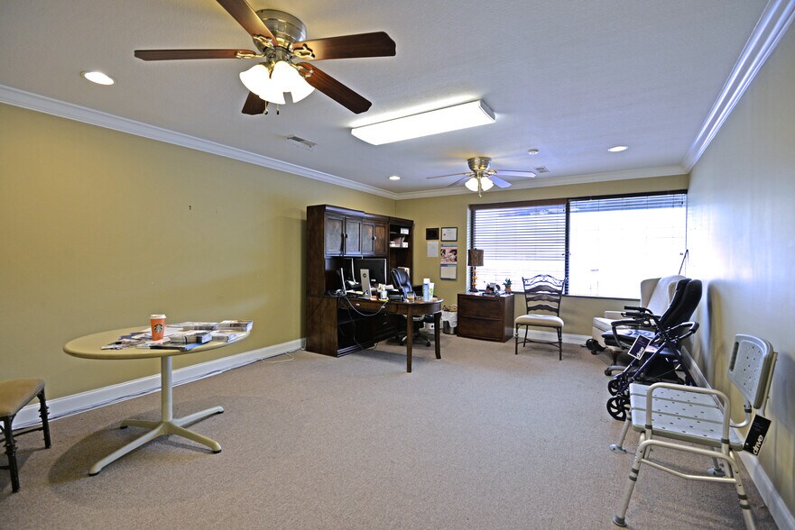 More Photos Of 2180 Stein Dr, Chattanooga Warehouse For Sale