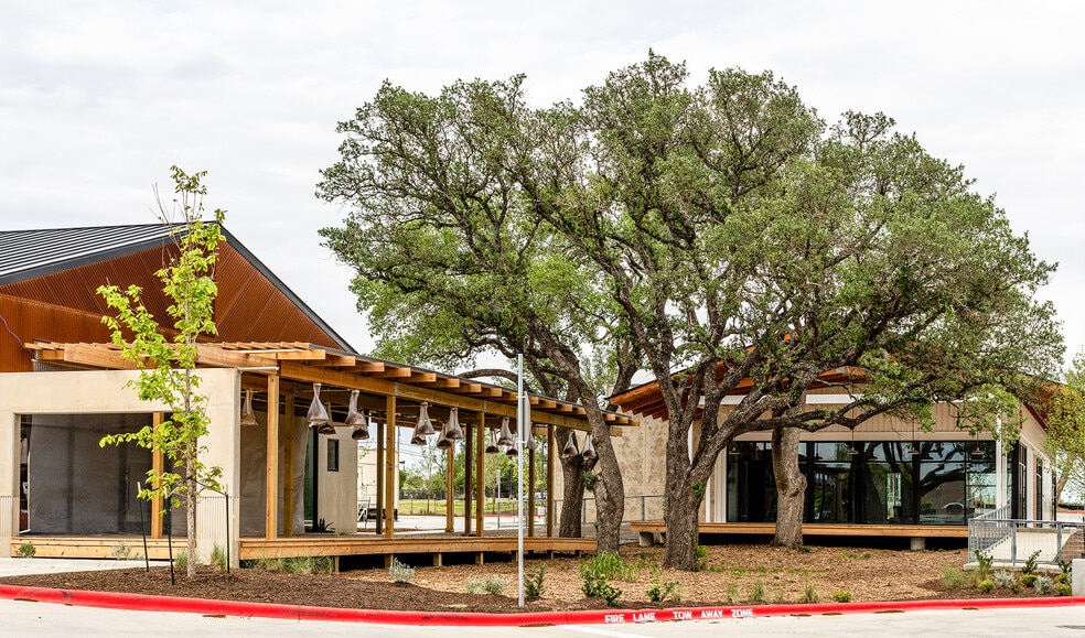 Primary Photo Of 10880 E Crystal Falls Pky, Leander Storefront Retail Office For Lease