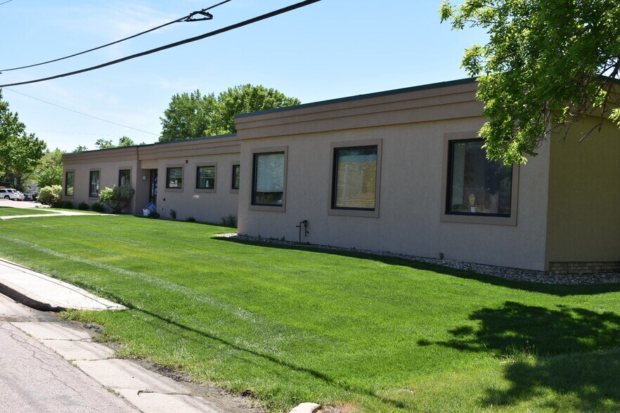 More Photos Of 711 N Lake Ave, Sioux Falls Medical For Lease