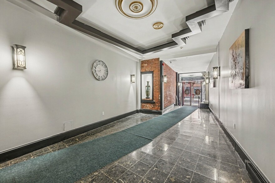 More Photos Of 110 Clarence St, Ottawa Office For Lease