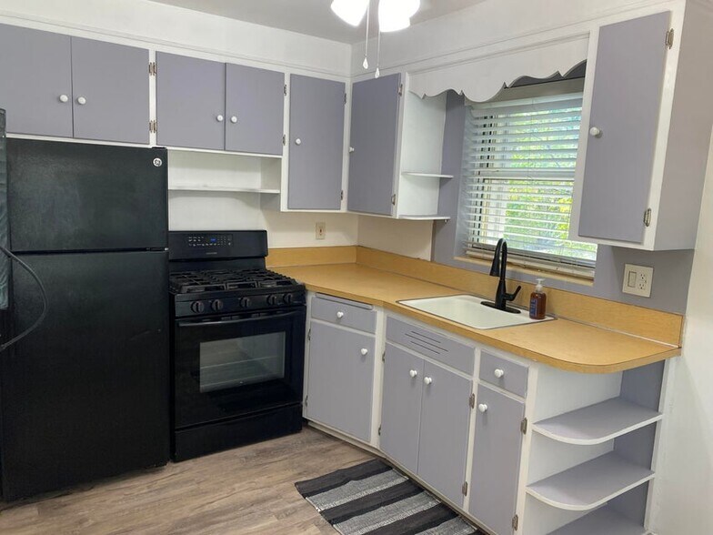 More Photos Of 1120 S Federal Hwy, Lake Worth Beach Apartments For Sale