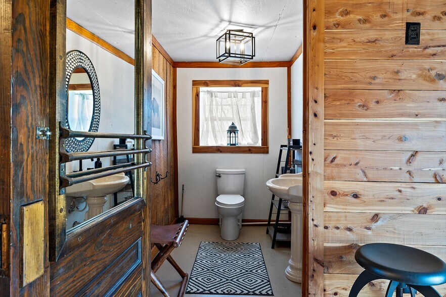 More Photos Of 2133 Allisona Rd, Eagleville Lodge Meeting Hall For Sale