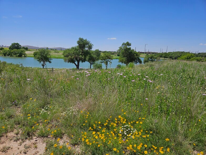 More Photos Of 2610 Cesar E. Chavez dr, Lubbock Land For Sale