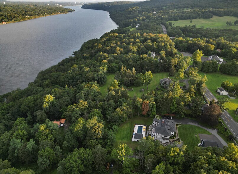 More Photos Of 9 Chambers Rd, West Park Lodge Meeting Hall For Sale