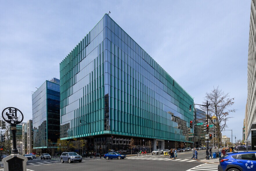 More Photos Of 1100 15th St NW, Washington Office For Lease